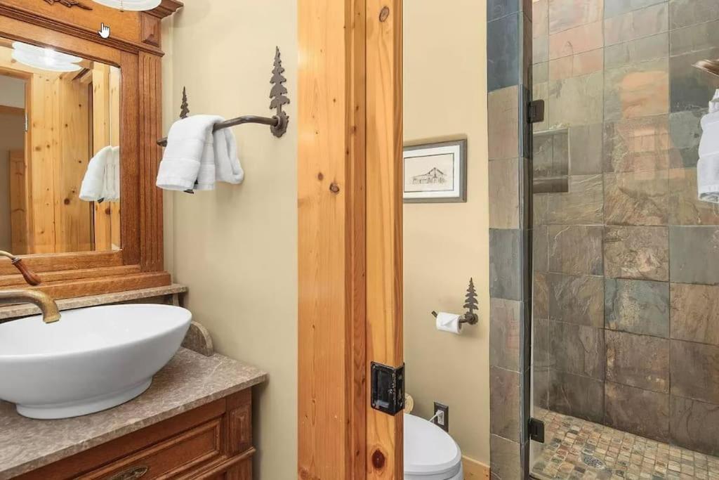 Quiet Getaway At Wayward Cottage Pisgah Екстер'єр фото