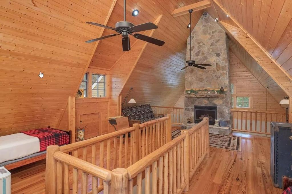 Quiet Getaway At Wayward Cottage Pisgah Екстер'єр фото