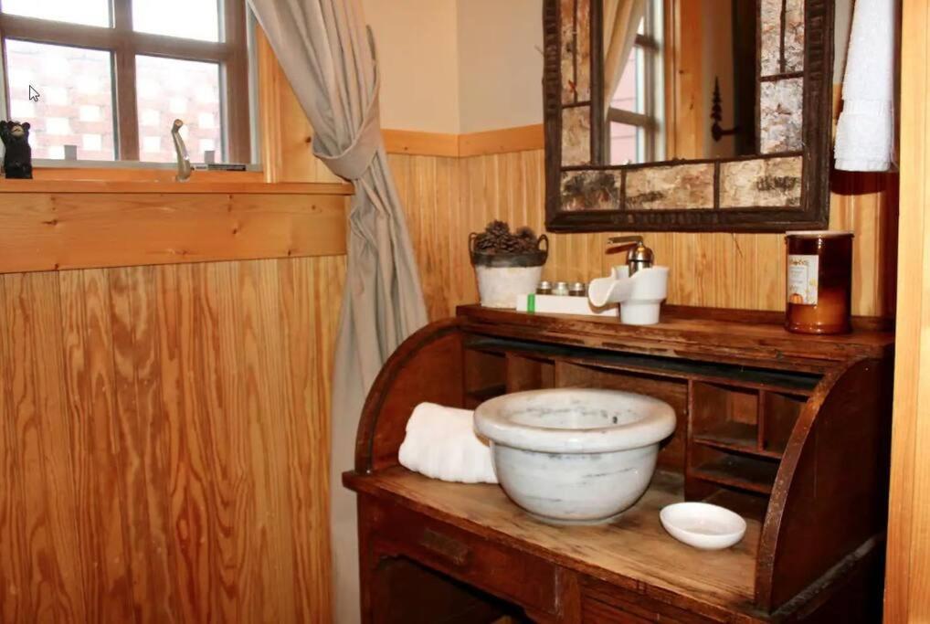 Quiet Getaway At Wayward Cottage Pisgah Екстер'єр фото